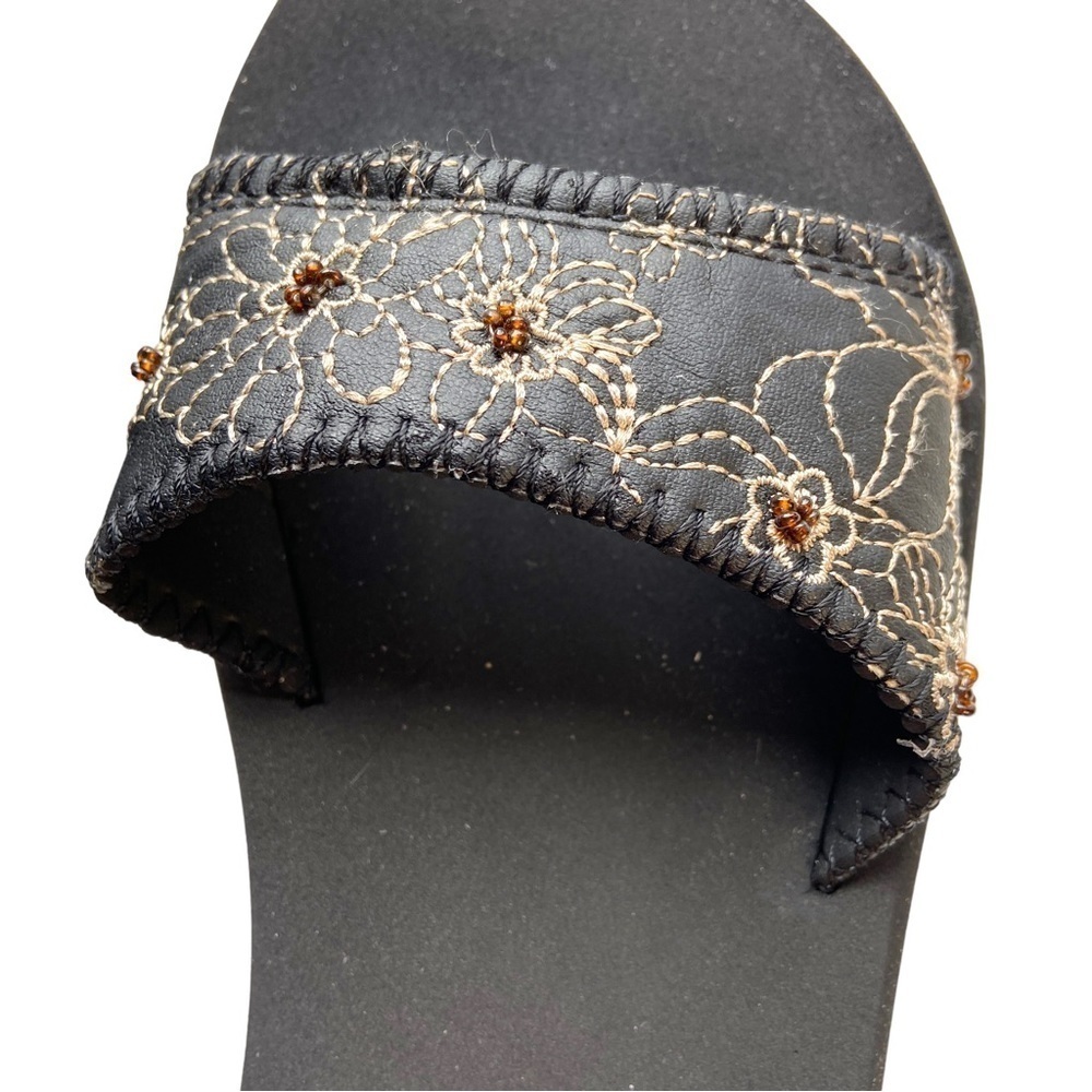 Sanuk Black Cream Brown Flip Flop Slides Floral Embroidery Beaded Size 7 - Picture 3 of 16